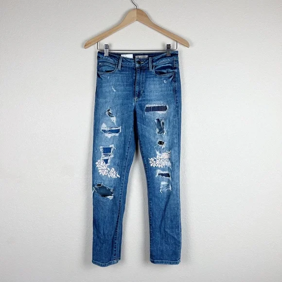 GUESS Embroidered Floral Distressed Hugh Rise Skinny Jeans Sz 26 - Picture 2 of 10